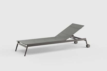 Greenwich Chaise With Wheels batyline Stackable